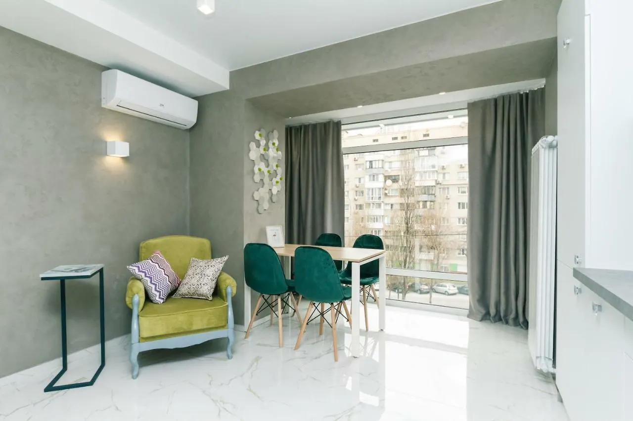 Bessarabsky Kvartal Apartment Kiev
